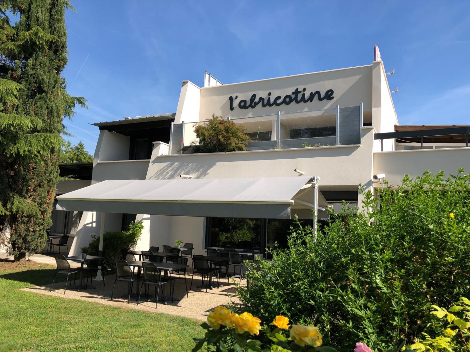 Logis Hotel L'Abricotine Тен-л'Эрмитаж Экстерьер фото